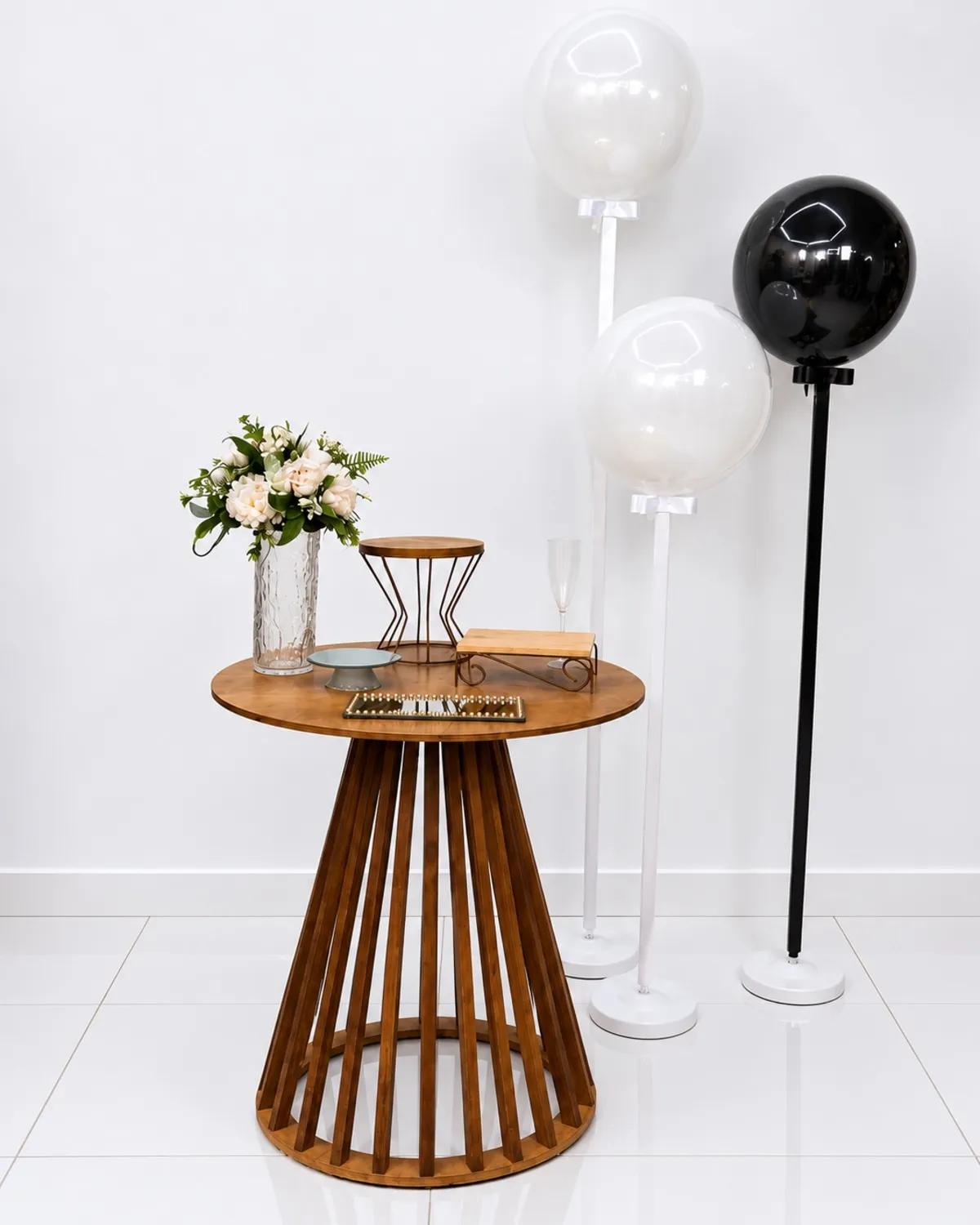 festa na mesa / balão preto e branco