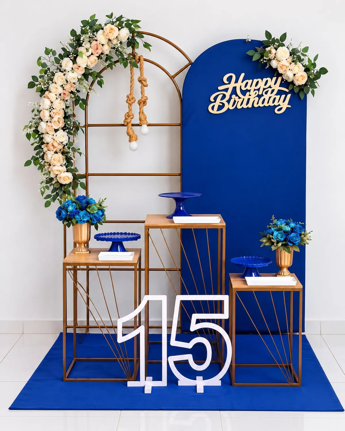 15 anos / floral azul/ romano
