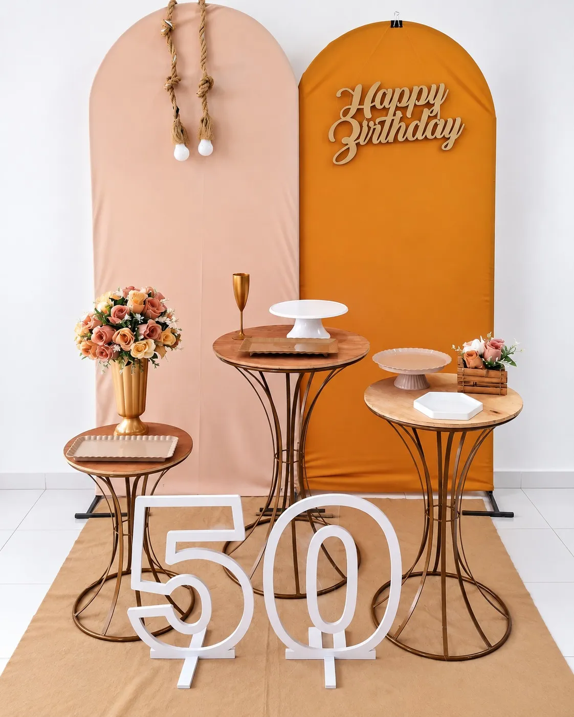 painel romano dourado e rosa bebe 2