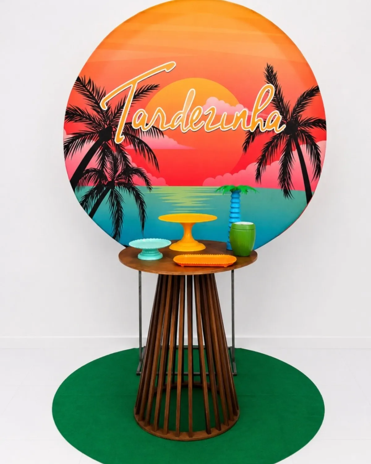 TARDEZINHA / mesa ripada
