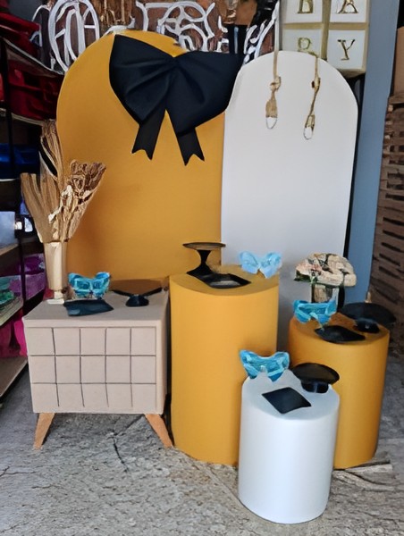 laço preto e dourado 2