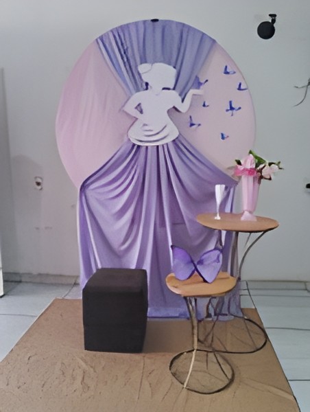 MULHER LILAS