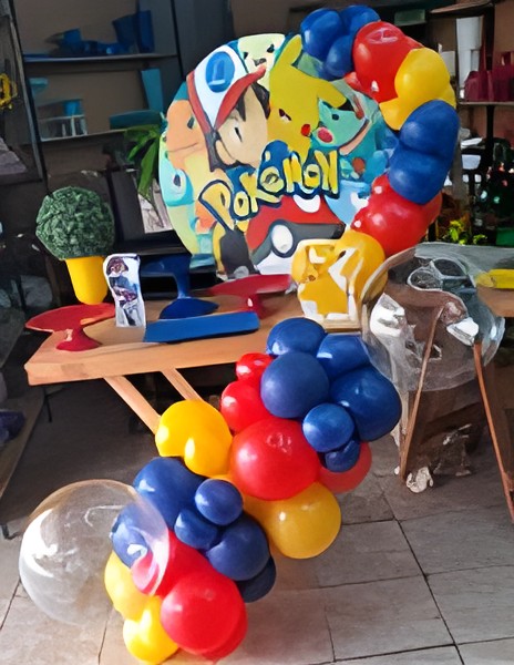 festa na mesa/ pokemon