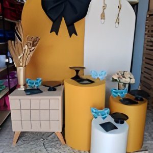 laço preto e dourado 2
